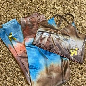 Tie Dye Beyond Yoga Six set